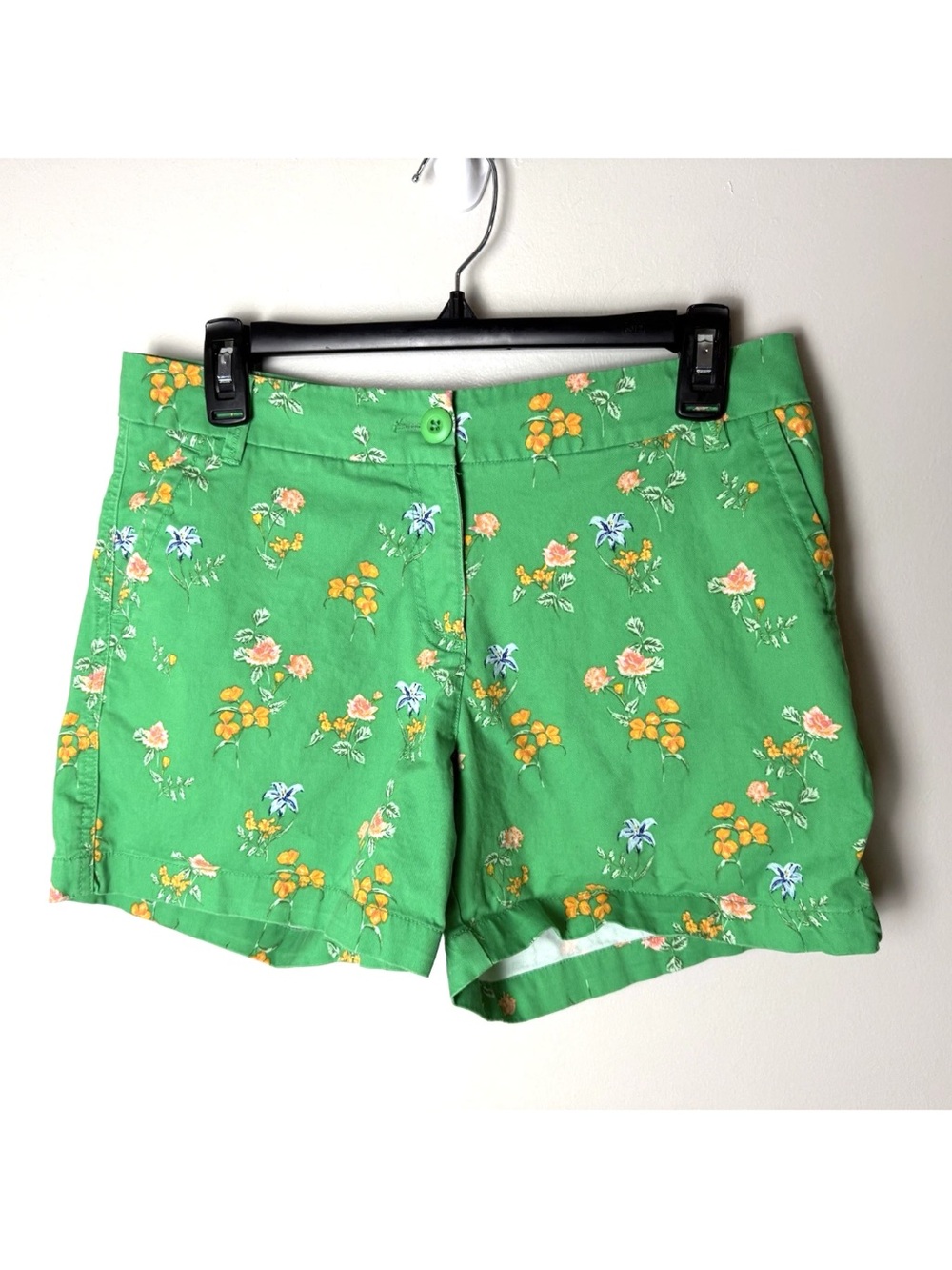 Crown & Ivy Caroline Shorts Size 6 Cotton Spandex Blend Floral Green Orange Pink